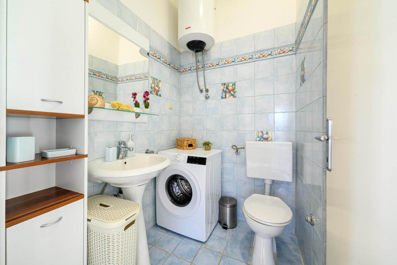 Apartment Busac Zaboric
